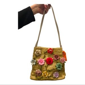 Straw shoulder bag